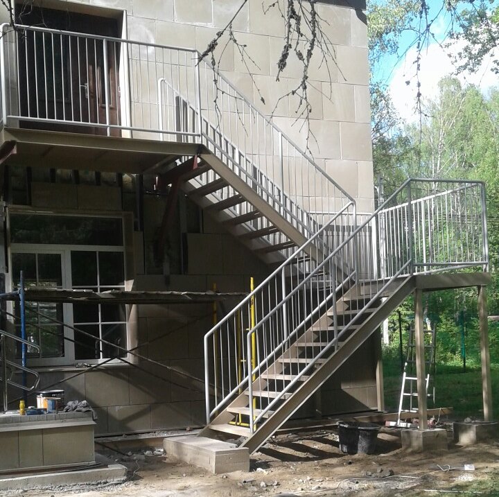Металлическая лестница по нашему проекту